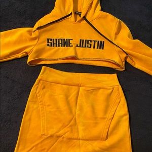 Blue & yellow xs small skirt set